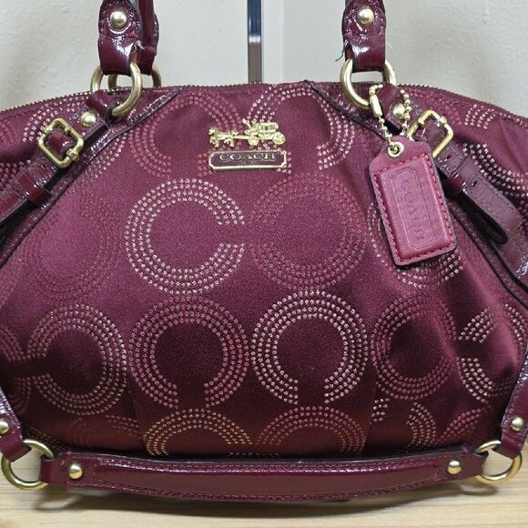 Coach Madison Sophia Satchel and Matching Trifold Wallet - Picture 3 of 16
